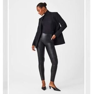 Spanx Faux Leather Moto Leggings‎ in size Medium